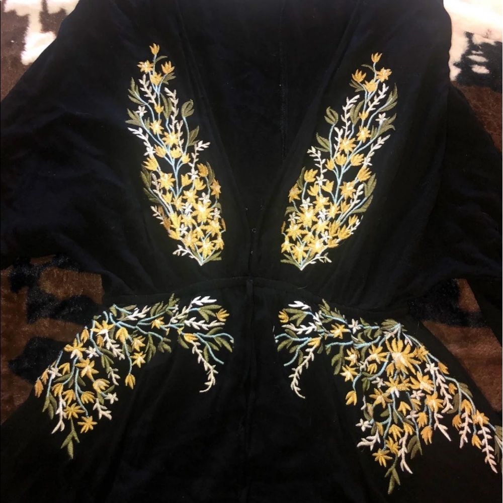 Women’s blouse